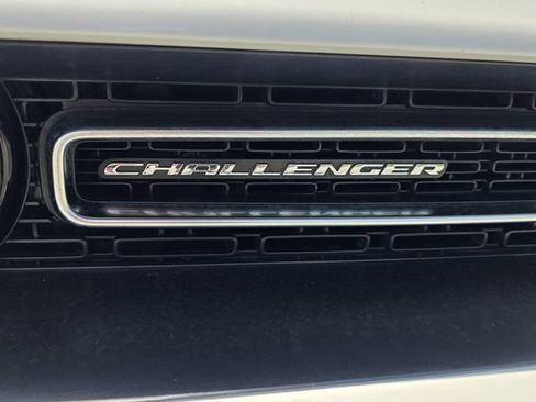 Used 2015 Dodge Challenger R/T w/ Quick Order Package 28B R/T RWD image 25