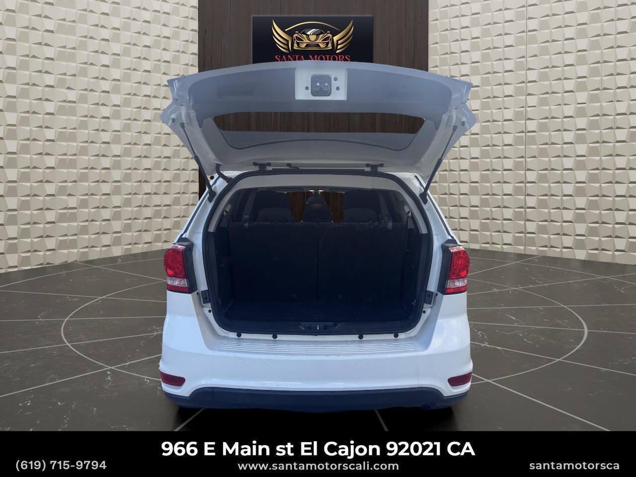 Used 2019 Dodge Journey SE w/ Connectivity Group FWD image 27