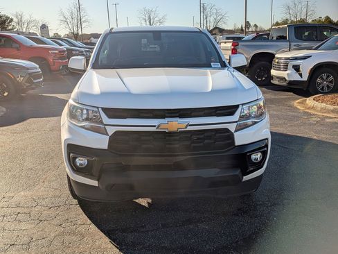 Used 2021 Chevrolet Colorado LT w/ LT Convenience Package image 3