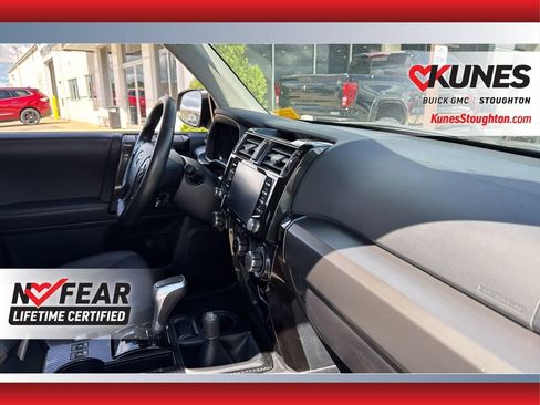 Used 2024 Toyota 4Runner TRD Off-Road Premium image 50