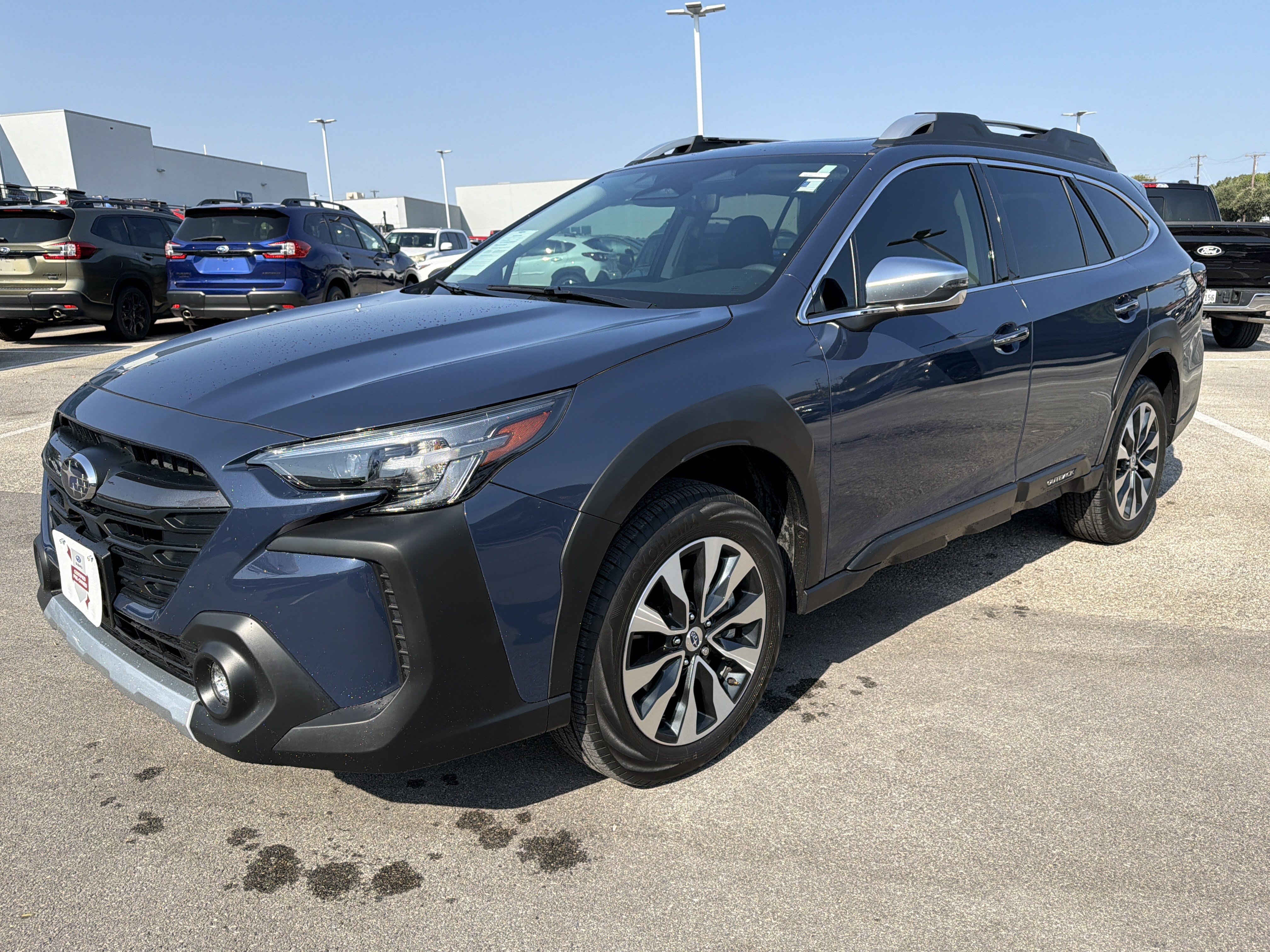 Certified 2025 Subaru Outback Touring XT AWD/4WD image 7