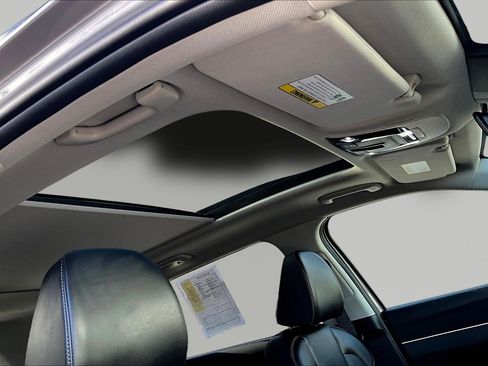 Used 2025 Kia Sorento X-Line EX image 19