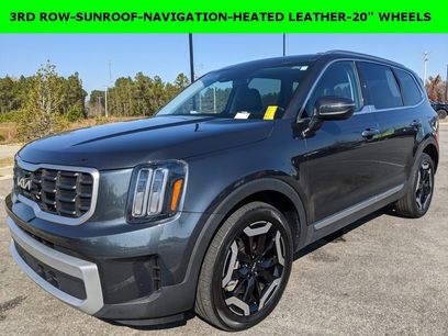 Used 2023 Kia Telluride S w/ S Sunroof Package