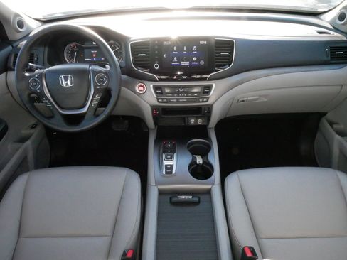 Used 2023 Honda Ridgeline RTL image 10
