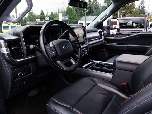 Used 2024 Ford F250 Lariat AWD/4WD image 20