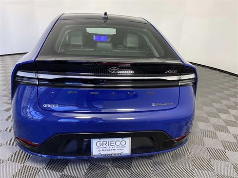 Used 2024 Toyota Prius Prime Premium image 7