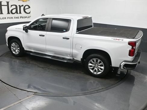 Used 2020 Chevrolet Silverado 1500 Custom w/ Custom Value Package AWD/4WD image 42