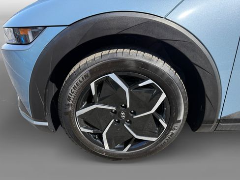 Certified 2024 Hyundai Ioniq 5 SEL RWD image 9