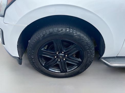 Used 2021 Ford Expedition XLT AWD/4WD image 33