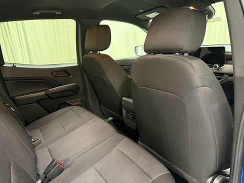 Used 2023 Chevrolet Colorado Trail Boss w/ LPO, Dark Essentials Package AWD/4WD image 23