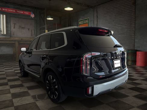 Used 2024 Kia Telluride SX FWD image 4