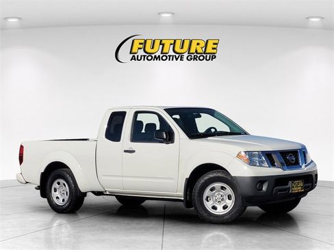 Used 2021 Nissan Frontier S image 1