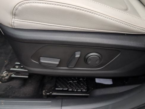 Used 2023 Hyundai Tucson Limited image 19