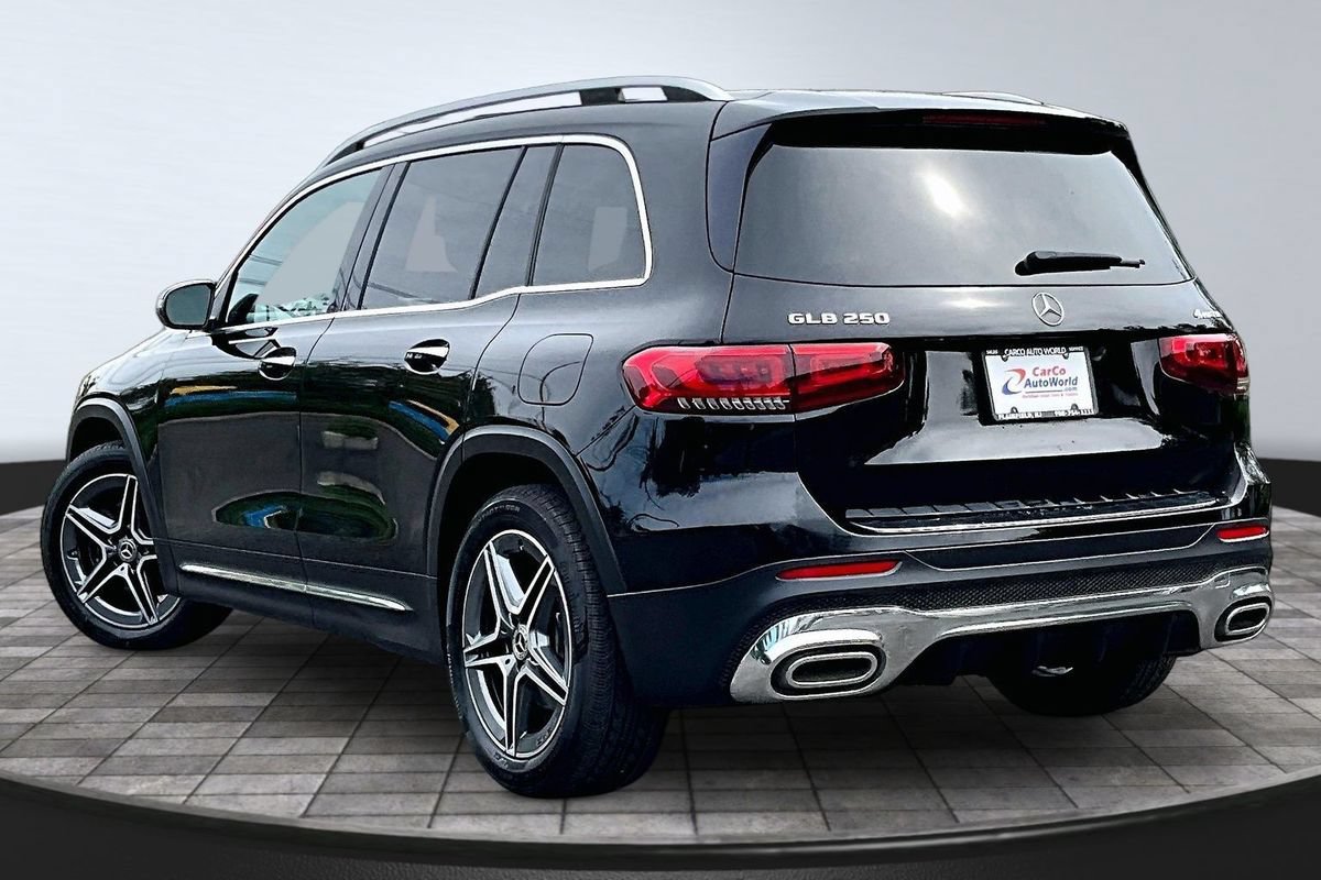 Used 2020 Mercedes-Benz GLB 250 4MATIC image 7