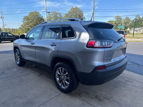 Used 2020 Jeep Cherokee Latitude Plus w/ Cold Weather Group image 7