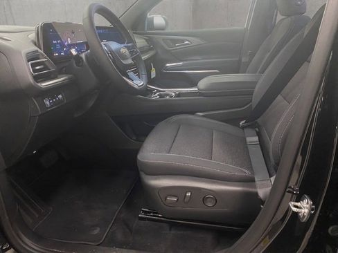 New 2026 Chevrolet Traverse LT w/ Driver Confidence Package image 13