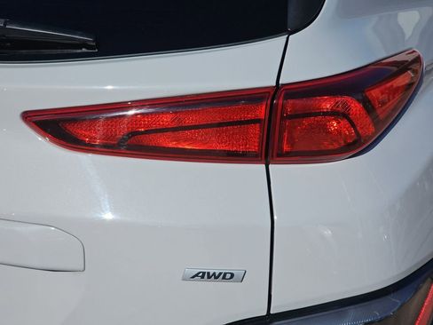 Used 2022 Hyundai Kona SEL w/ Cargo Package image 41