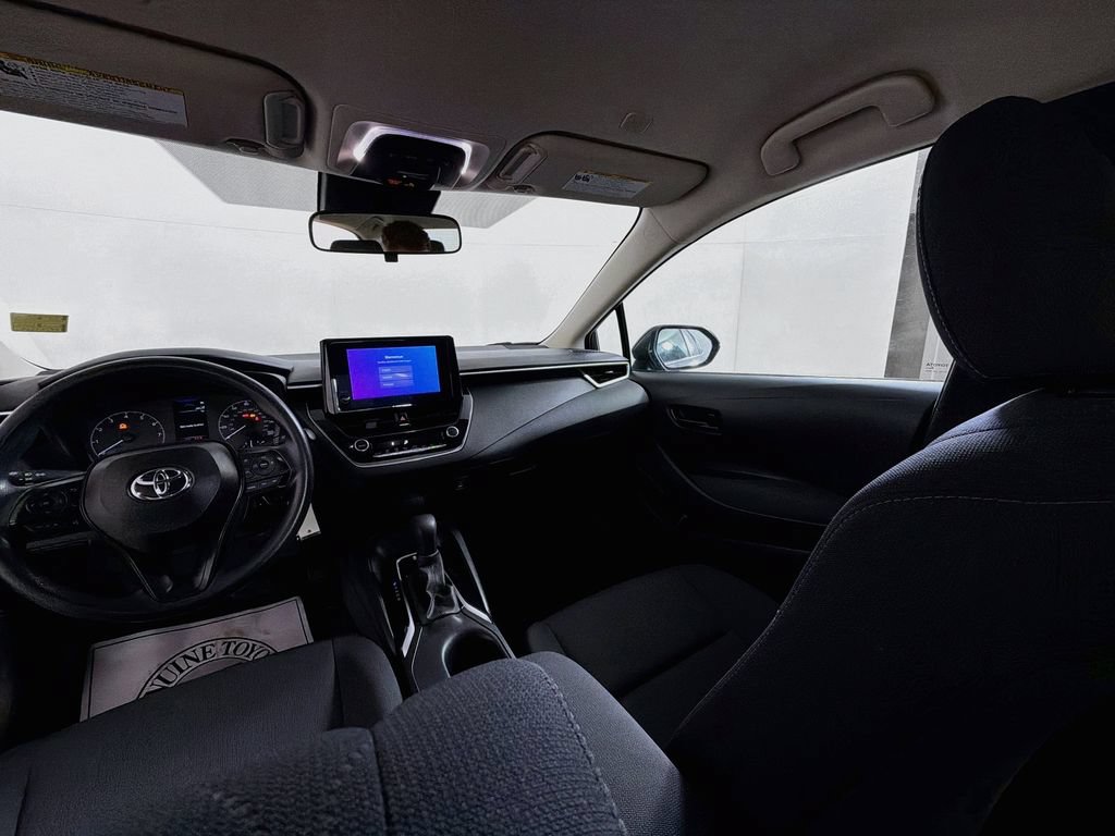 Used 2024 Toyota Corolla LE FWD image 20
