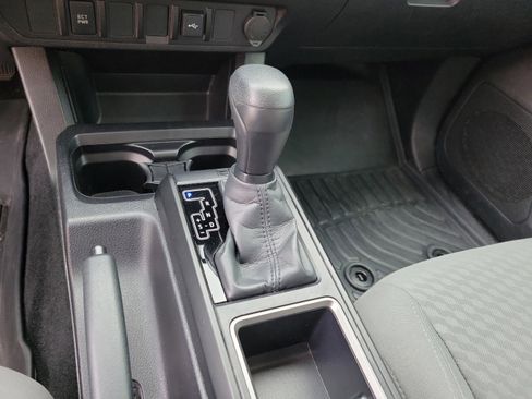 Used 2021 Toyota Tacoma SR w/ SR Convenience Package RWD image 28
