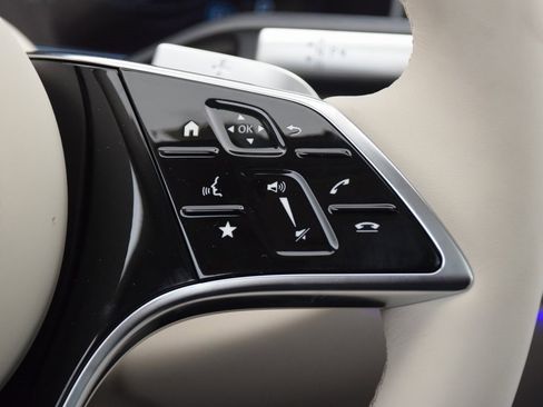 New 2026 Mercedes-Benz S 580e 4MATIC Sedan image 23