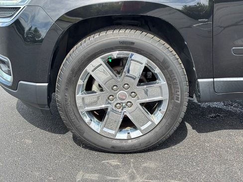 Used 2017 GMC Acadia Limited SLT image 10