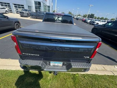 Used 2019 Chevrolet Silverado 1500 LTZ w/ LTZ Plus Package AWD/4WD image 7