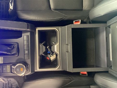 Used 2025 Toyota 4Runner Limited image 18