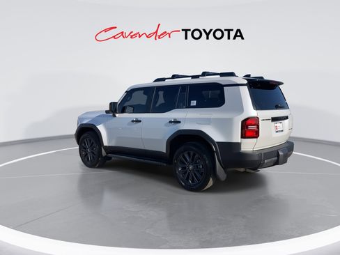 Used 2025 Toyota Land Cruiser image 6