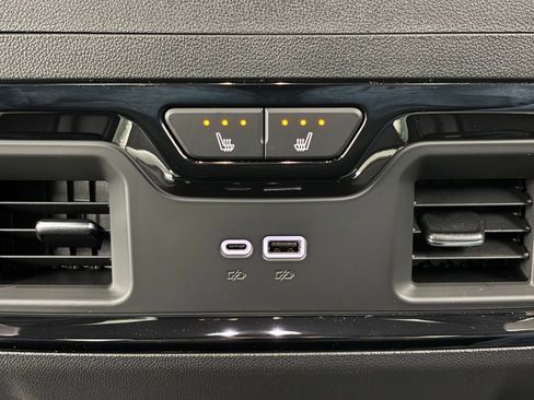 New 2026 GMC Sierra 1500 AT4X image 7