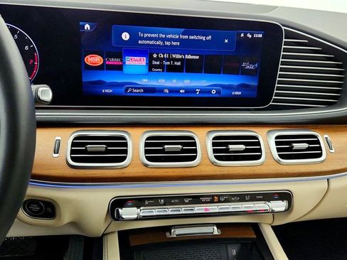 Used 2025 Mercedes-Benz GLE 350 4MATIC image 16