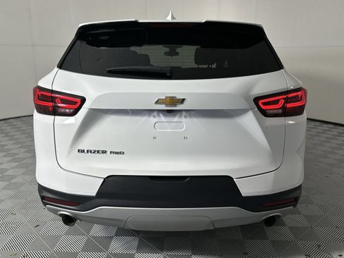 Used 2025 Chevrolet Blazer LT AWD/4WD image 7