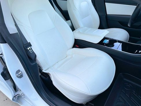 Used 2020 Tesla Model 3 RWD image 19