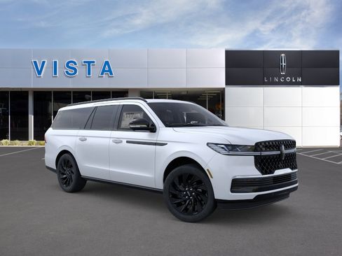 New 2026 Lincoln Navigator L Reserve w/ Jet Appearance Package AWD/4WD image 7