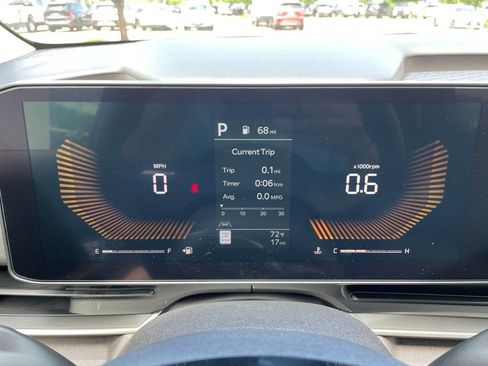 New 2026 Kia Carnival EX FWD image 26