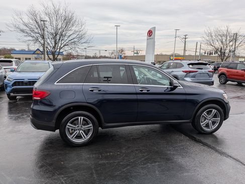 Used 2022 Mercedes-Benz GLC 300 4MATIC image 11