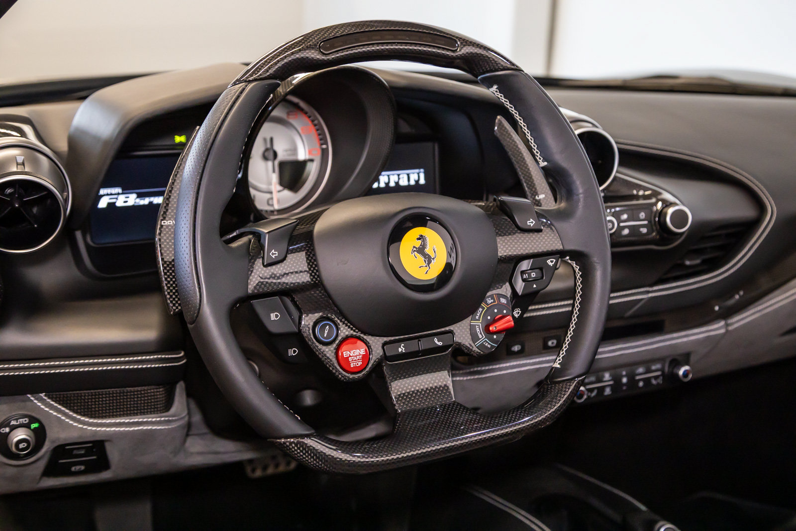 Used 2021 Ferrari F8 Tributo RWD image 40