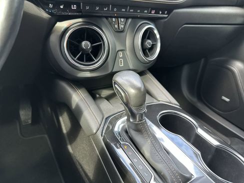 Used 2019 Chevrolet Blazer Premier w/ Driver Confidence II Package FWD image 23