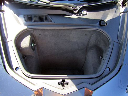 Used 2023 Chevrolet Corvette Stingray Premium Conv w/ Z51 Performance Package image 21