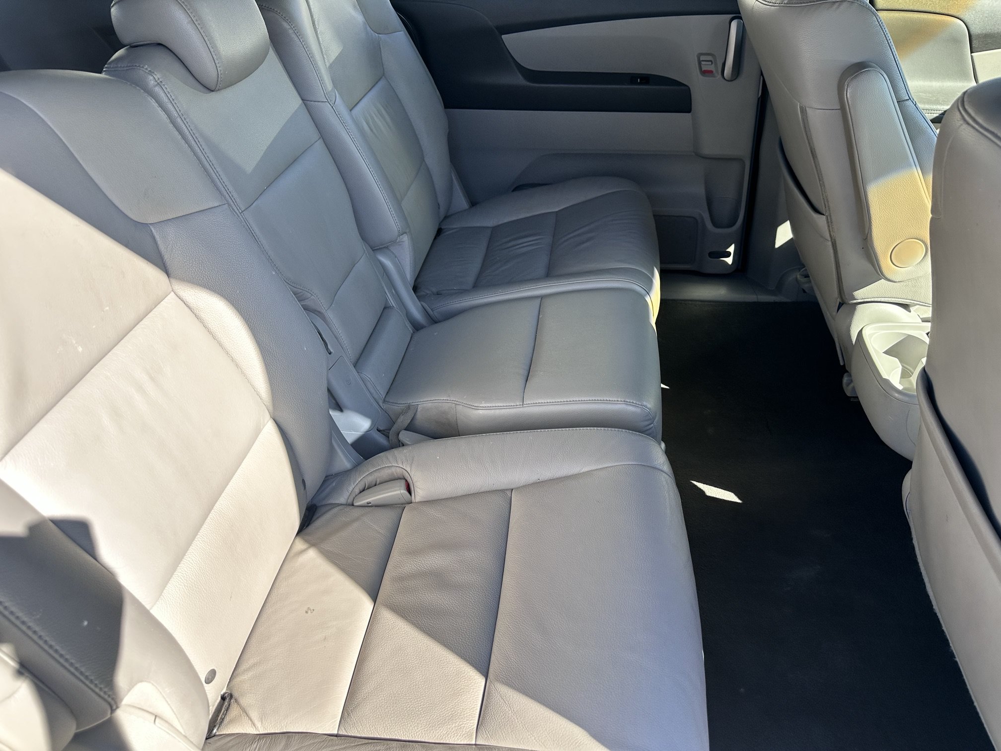 Used 2011 Honda Odyssey Touring image 9