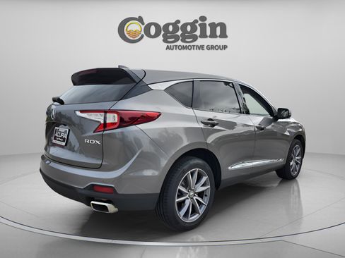 Certified 2023 Acura RDX FWD w/ Technology Package image 5