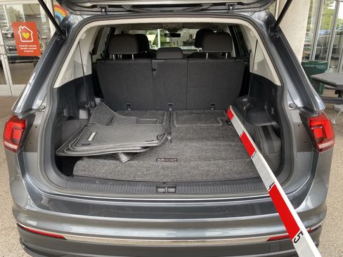 Certified 2023 Volkswagen Tiguan S FWD image 16