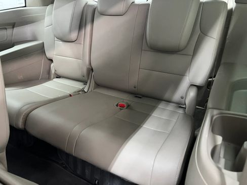 Used 2016 Honda Odyssey EX-L image 11