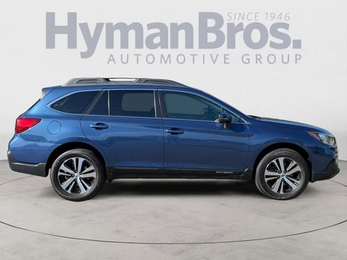 Used 2019 Subaru Outback 3.6R Limited AWD/4WD image 2