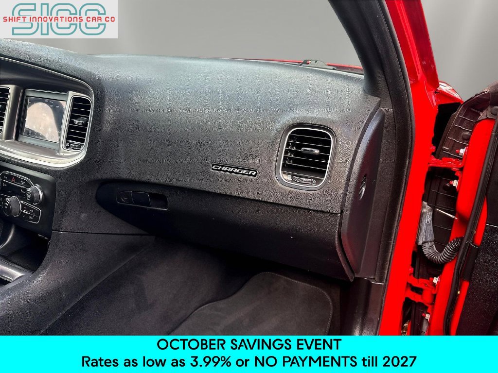 Used 2022 Dodge Charger SXT RWD image 28