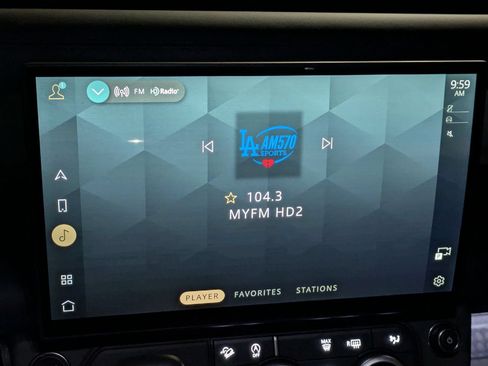 New 2026 Land Rover Defender 110 X-Dynamic SE AWD/4WD image 19