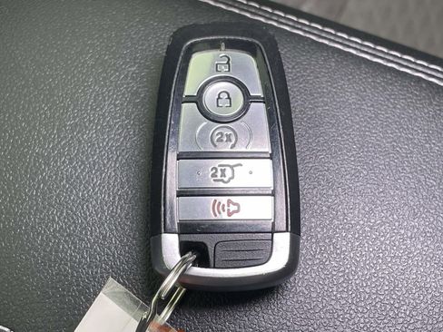 Used 2022 Ford Escape SE w/ Convenience Package AWD/4WD image 34