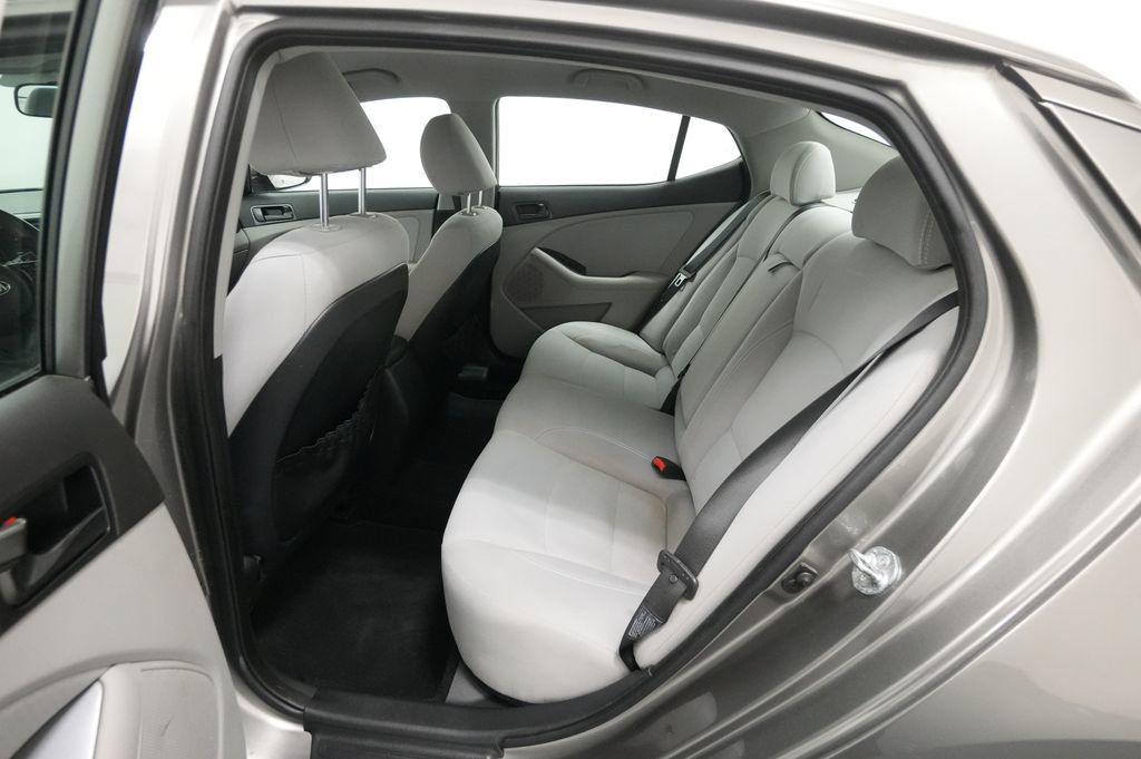 Used 2014 Kia Optima LX FWD image 16