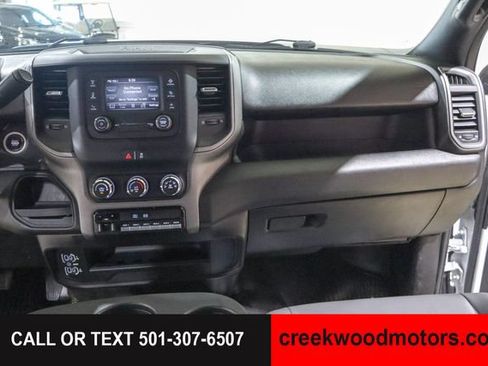 Used 2024 RAM 3500 Tradesman w/ Chrome Appearance Group AWD/4WD image 48