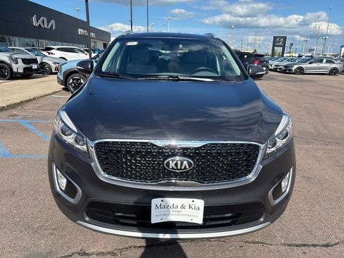 Used 2016 Kia Sorento EX w/ EX Premium Package AWD/4WD image 2