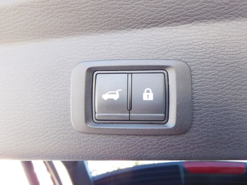 Used 2024 Mitsubishi Outlander SEL image 38